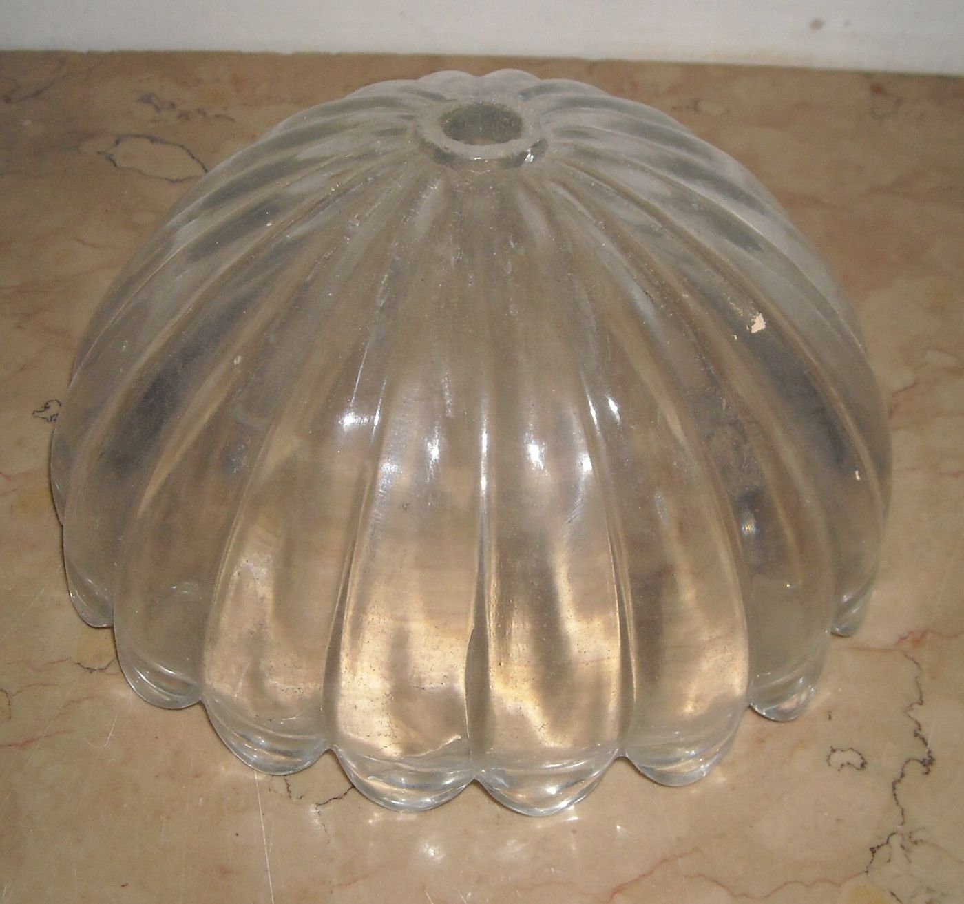 Coppa In Vetro Costolato Per Lampada O Lampadario, 1930 1950