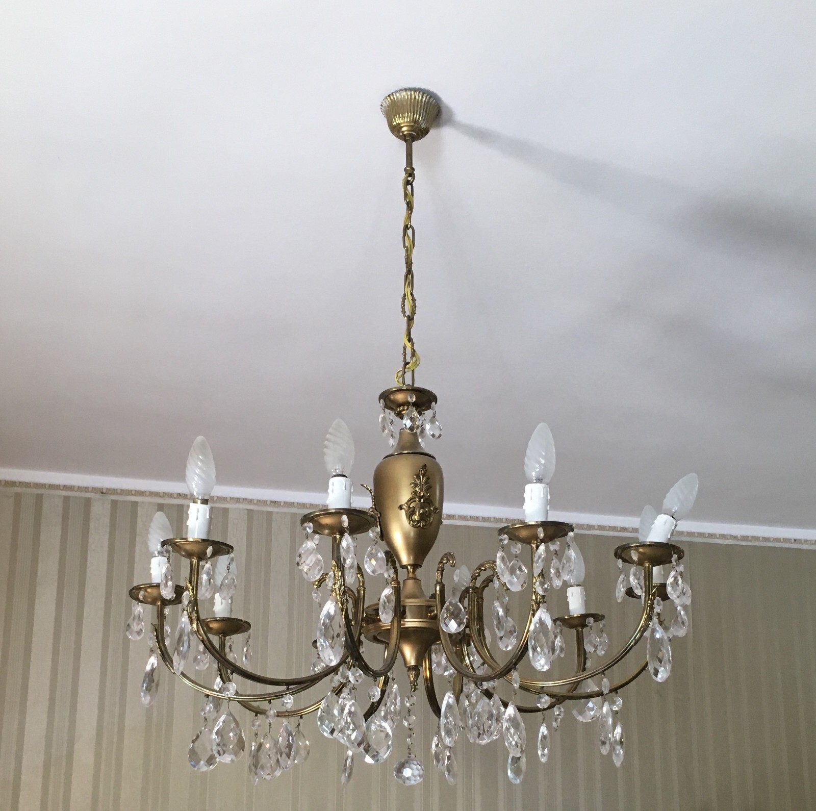 Lampadario Decorativo In Ottone Brunito E Vetro, Anni '60