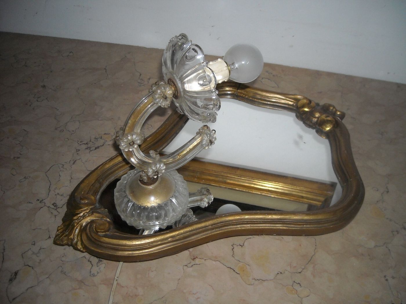Specchiera Decorativa Con Lampada Applique E Vetro d'Epoca