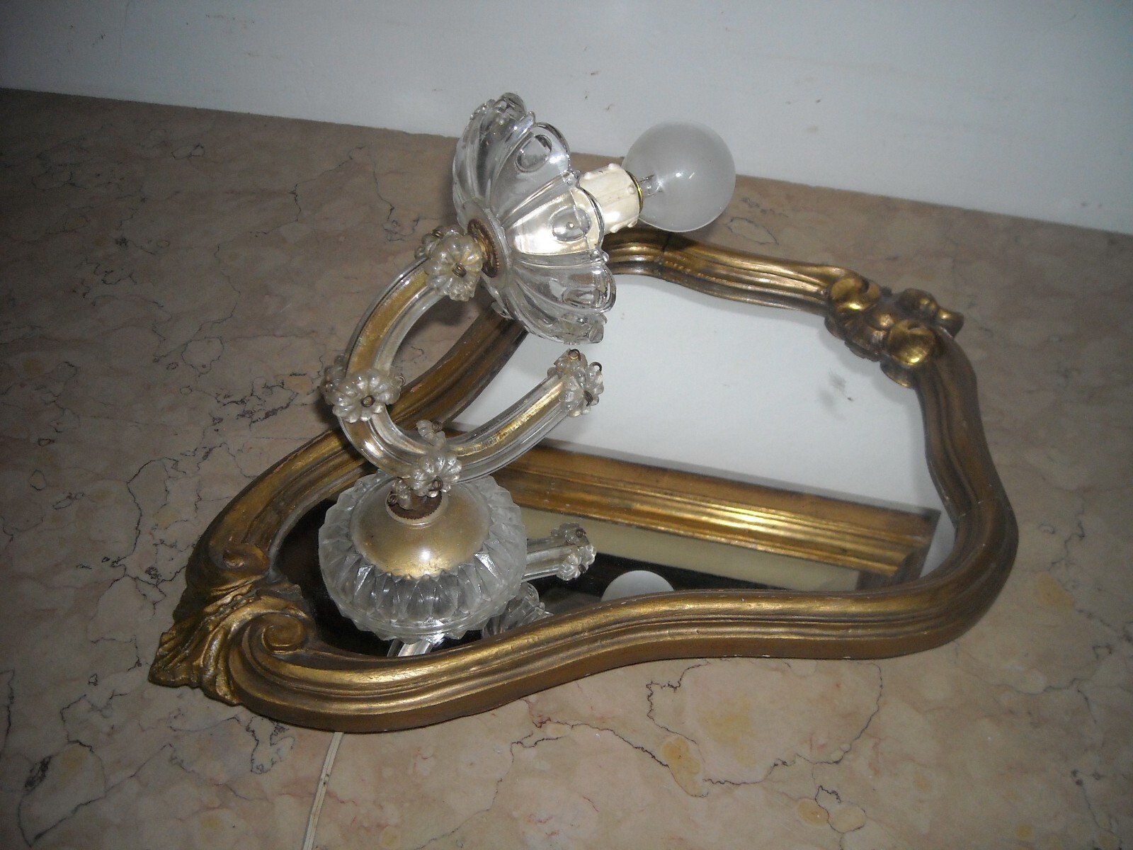 Specchiera Decorativa Con Lampada Applique E Vetro d'Epoca
