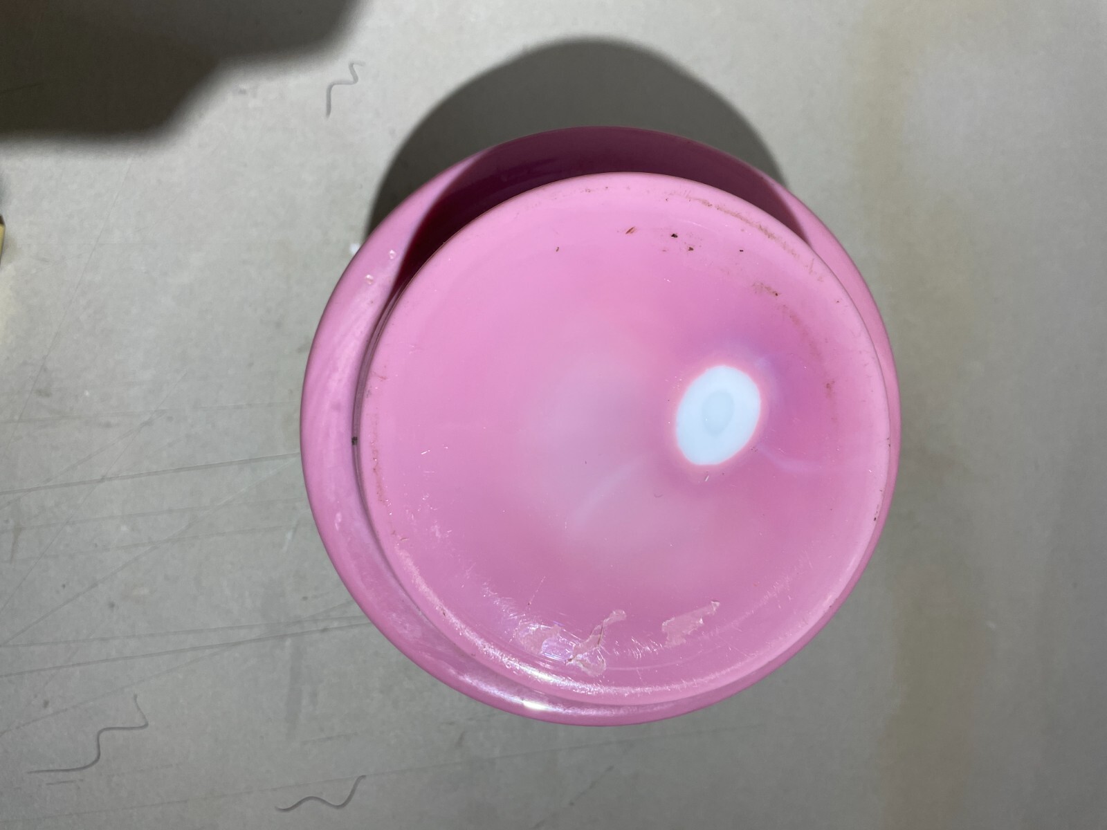 Antica Lampada In Vetro Opaline Rosa Con Decoro Floreale, Stile Liberty