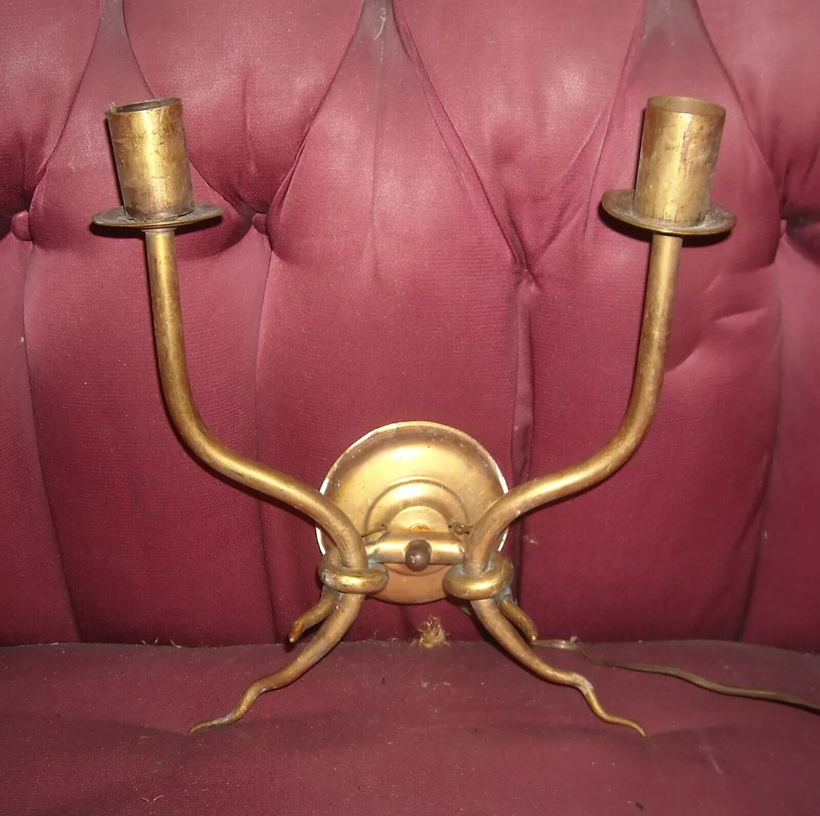 Lampada Applique A Due Bracci In Metallo Dorato, Stile Giò Ponti