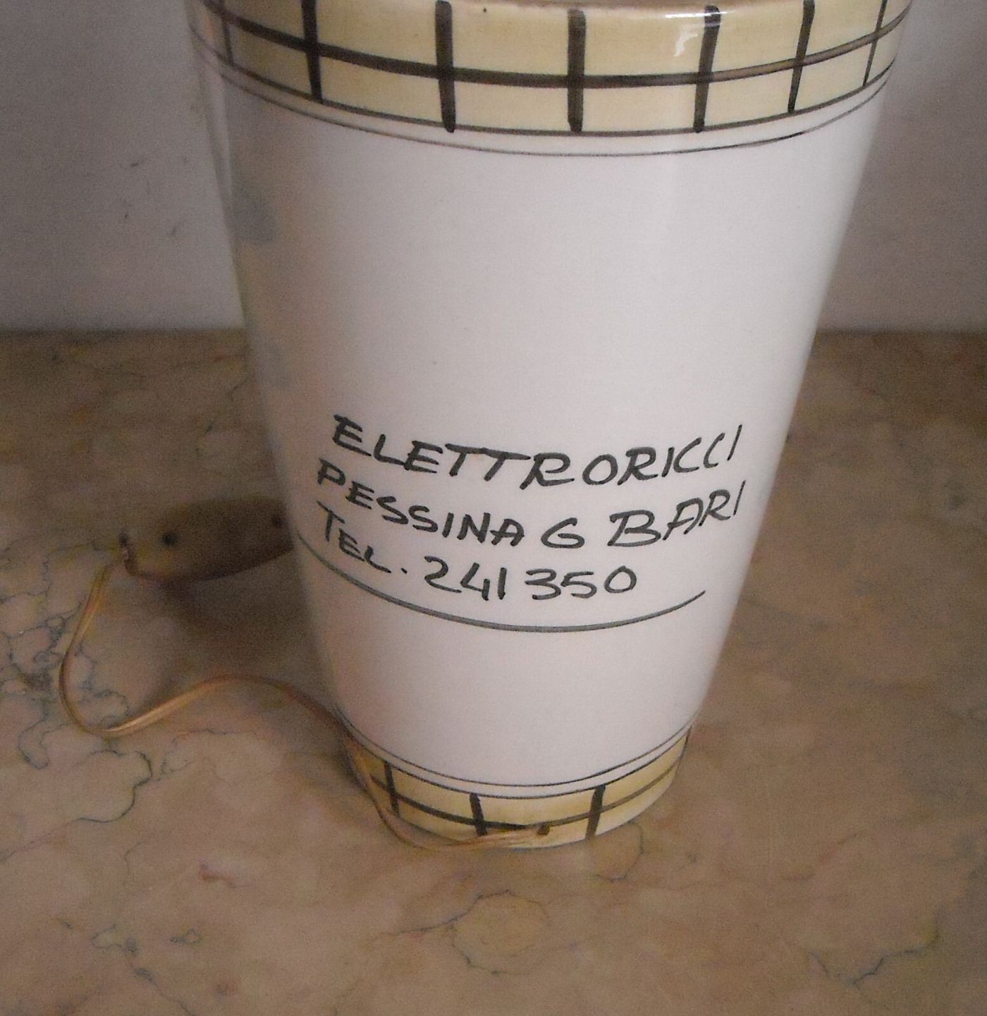 Lampada Da Tavolo Pubblicitaria Elettroricci In Ceramica, Bari
