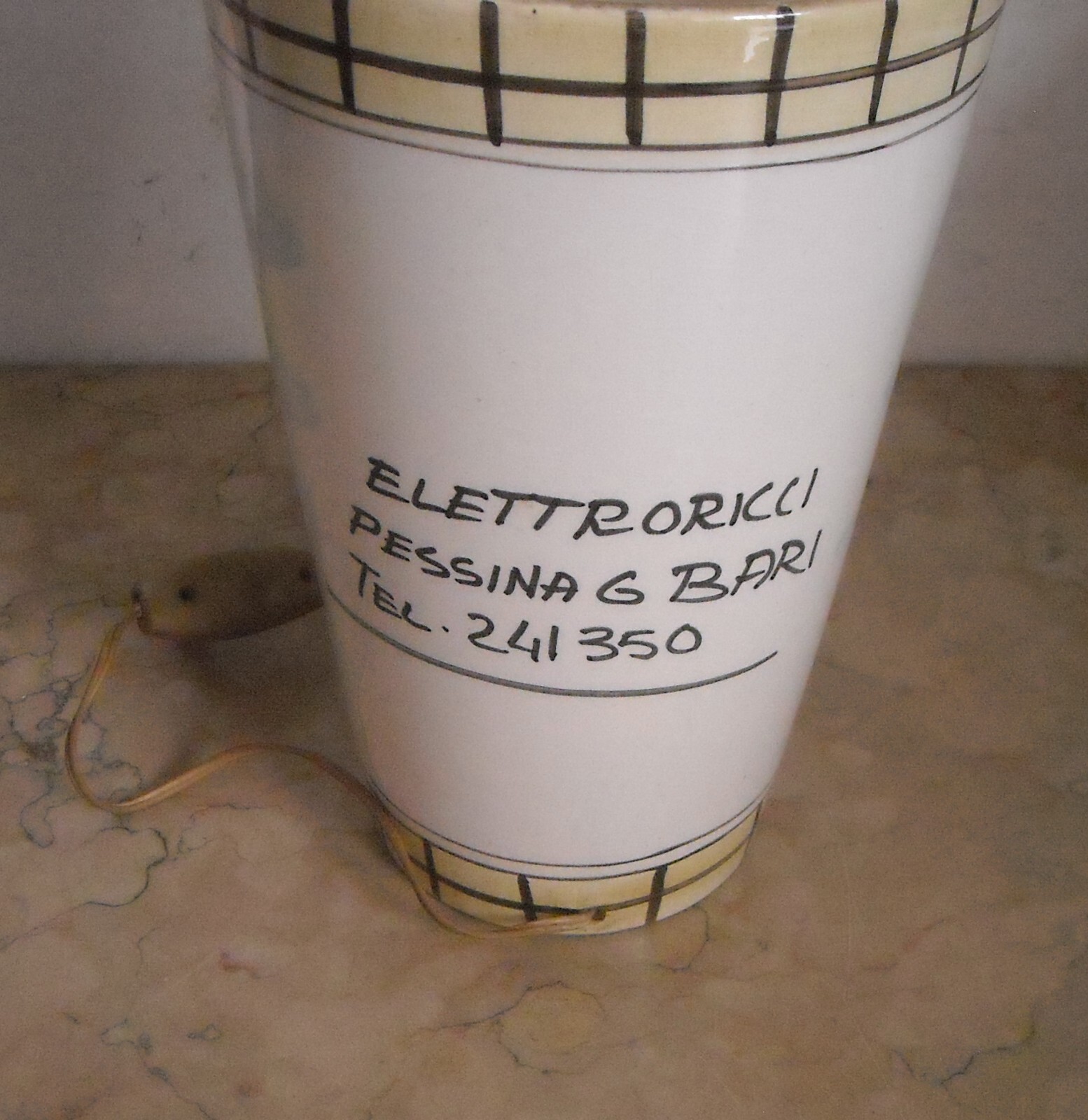 Lampada Da Tavolo Pubblicitaria Elettroricci In Ceramica, Bari