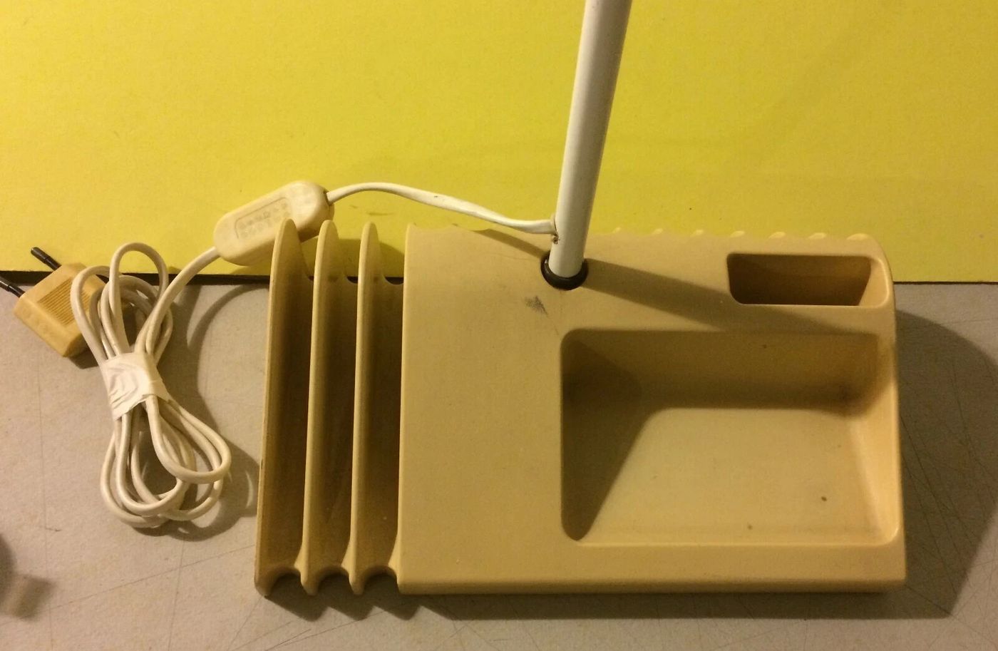 Lampada Da Scrivania Targetti, Modernariato E Design Italiano