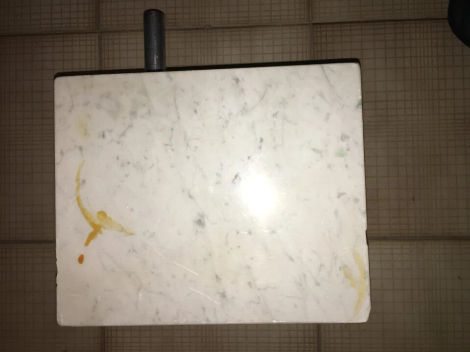 Lampada Ad Arco Cromata Con Base In Marmo