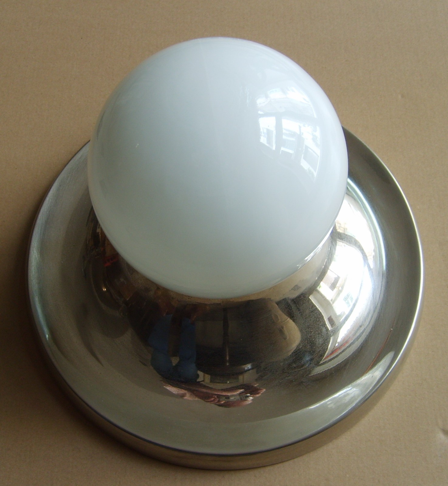 Lampada Plafoniera In Vetro Opalescente E Metallo Cromato, Anni '50