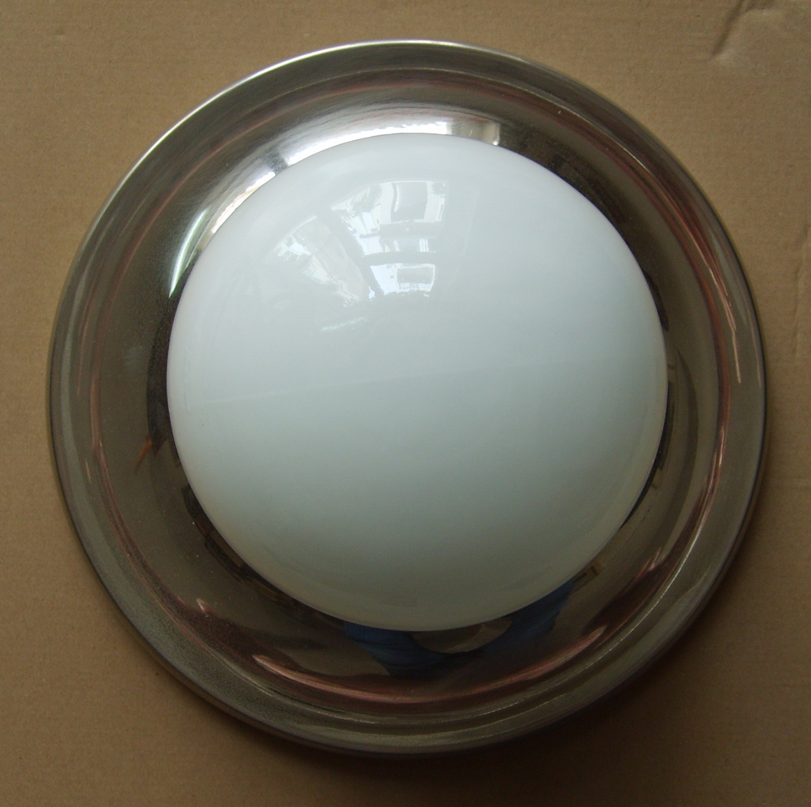 Lampada Plafoniera In Vetro Opalescente E Metallo Cromato, Anni '50