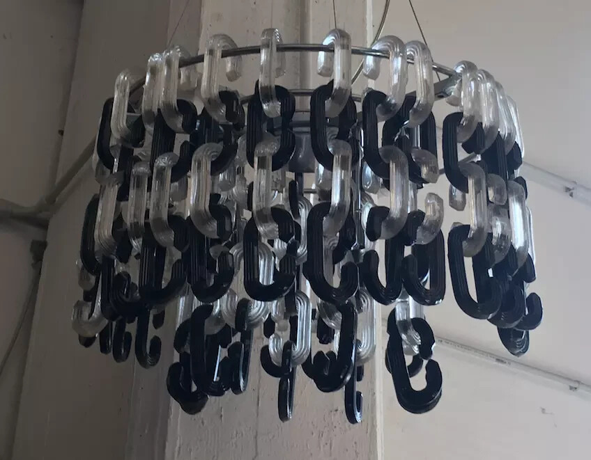 Lampada A Sospensione In Vetro E Metallo Con Tre Applique Coordinate