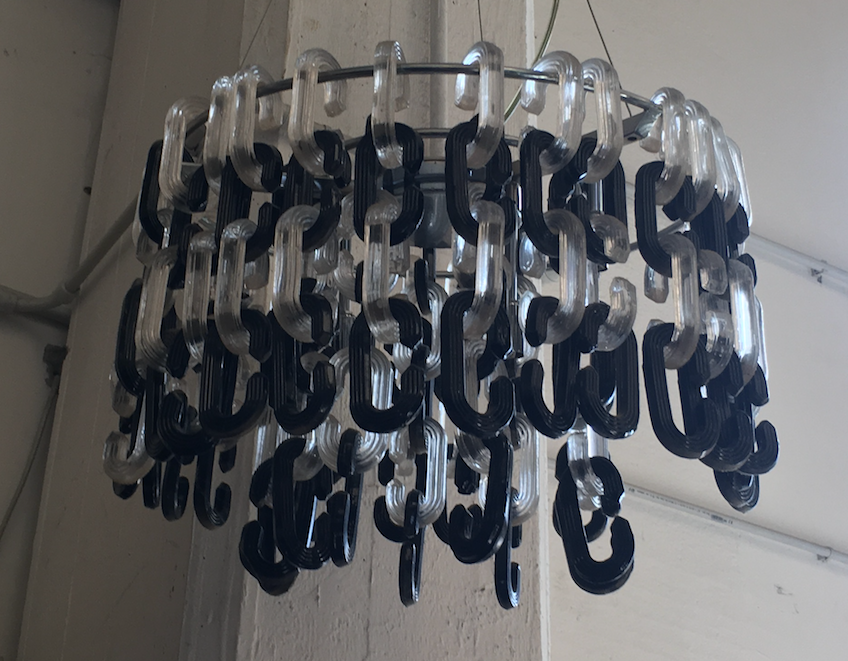 Lampada A Sospensione In Vetro E Metallo Con Tre Applique Coordinate