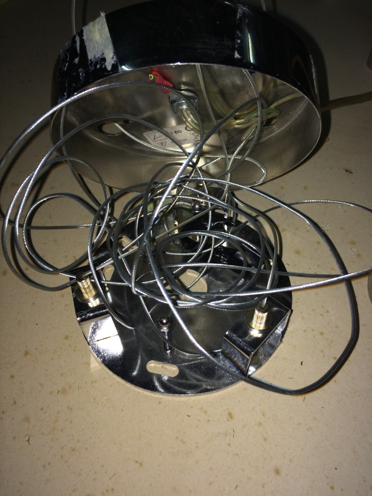 Lampada A Sospensione In Vetro E Metallo Con Tre Applique Coordinate