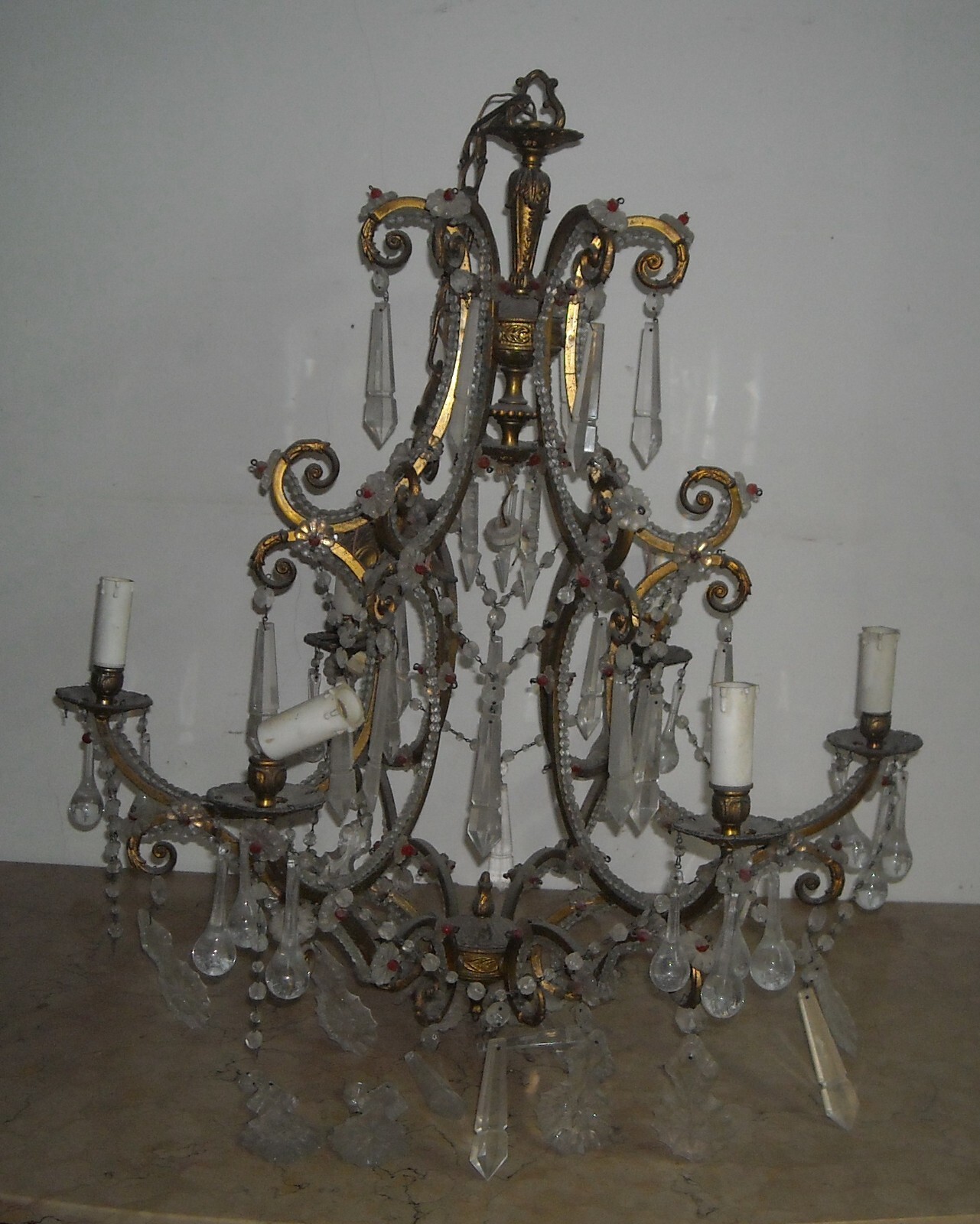 Lampadario Antico In Ottone Dorato E Vetro Molato