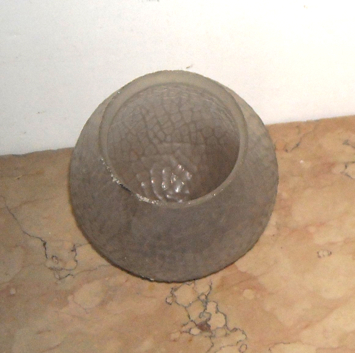 Vetro d'Epoca: Antica Coppa Sferica Per Lampade, Lampadari E Appliques