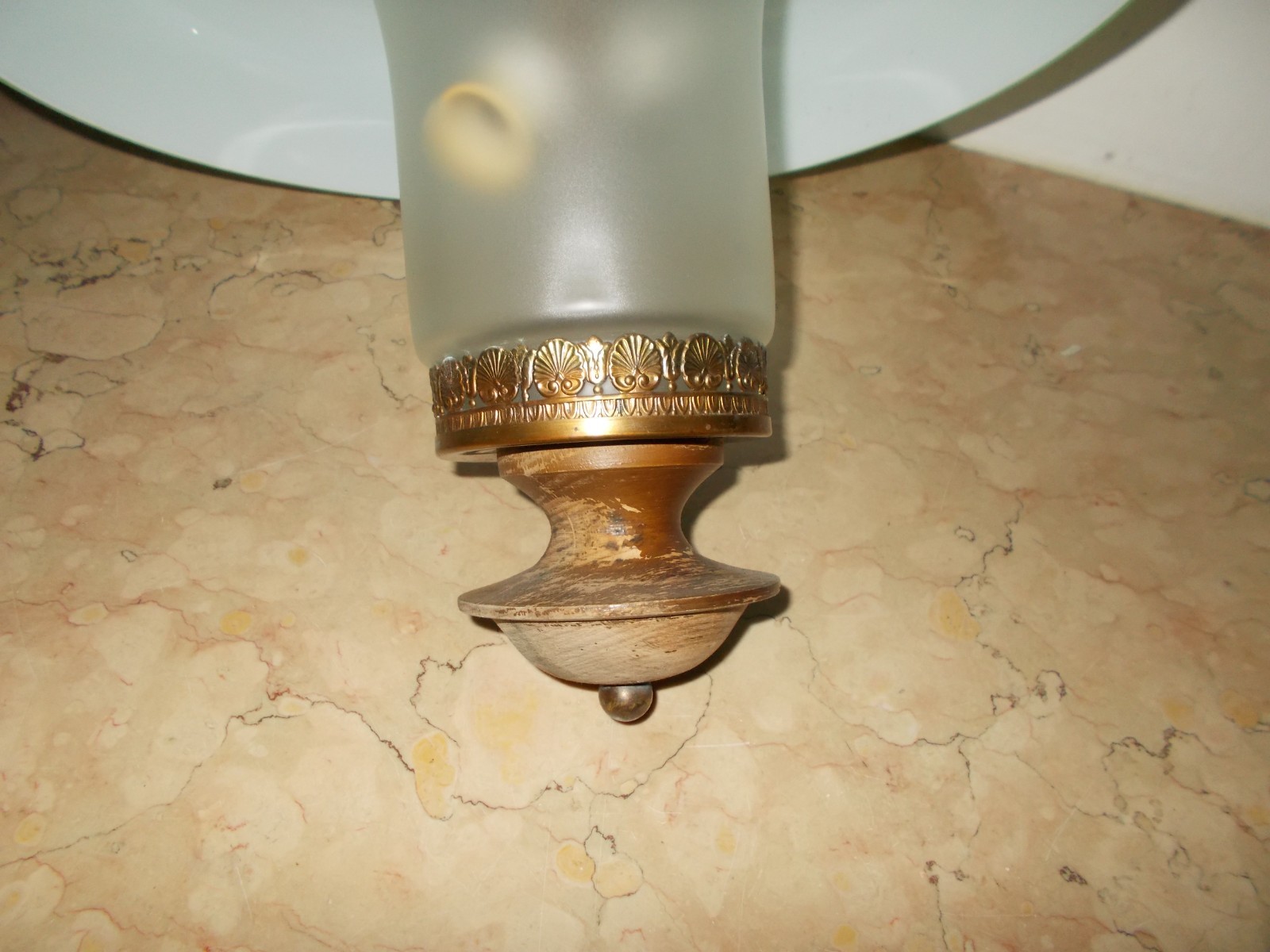 Lampadario Di Design In Vetro E Legno, Anni 1950 1970