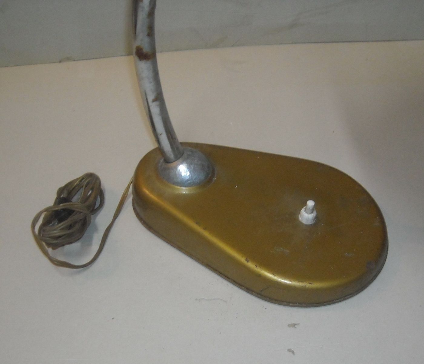 Lampada Da Scrivania Orientabile In Metallo Laccato, Design Anni '50