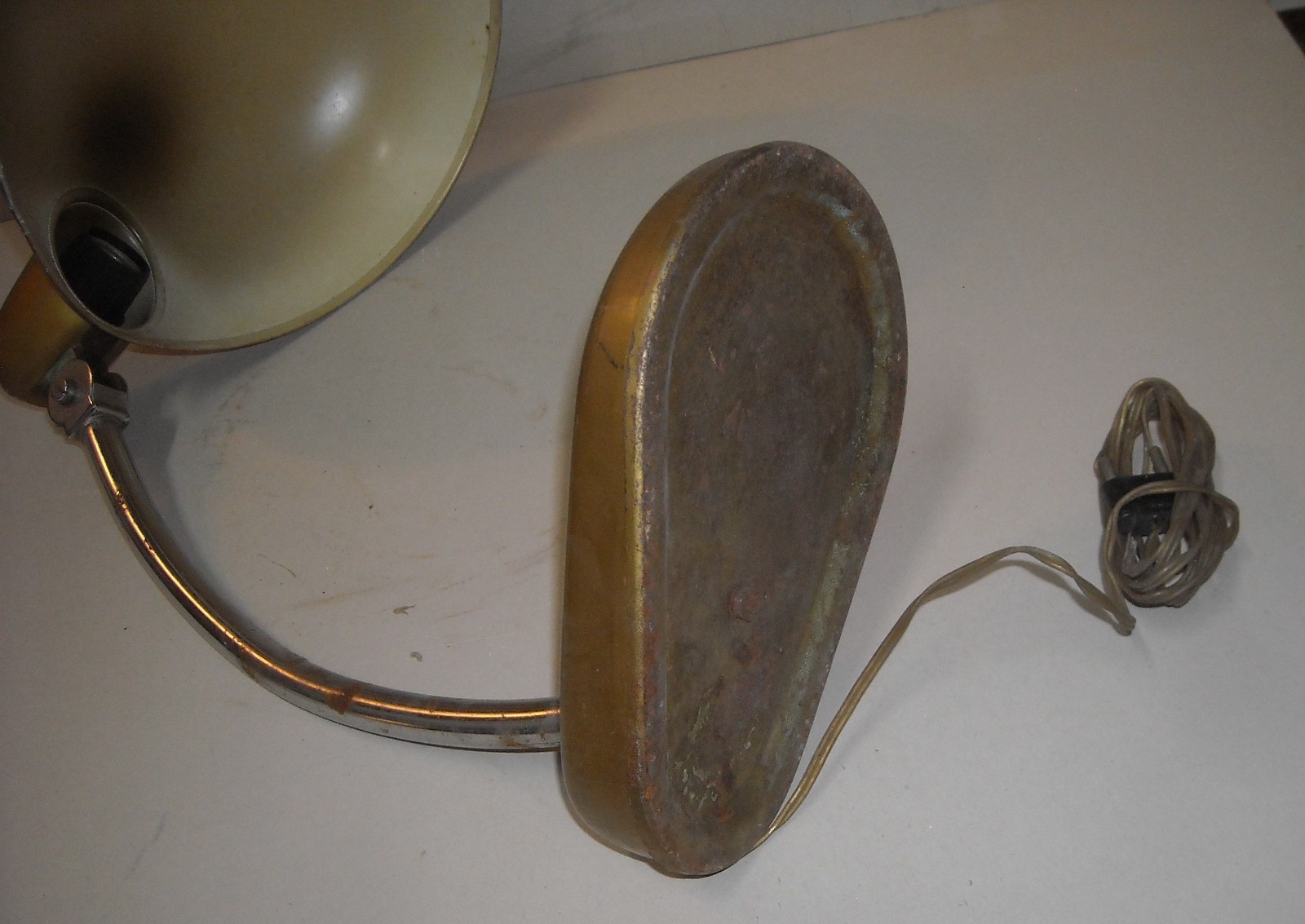 Lampada Da Scrivania Orientabile In Metallo Laccato, Design Anni '50