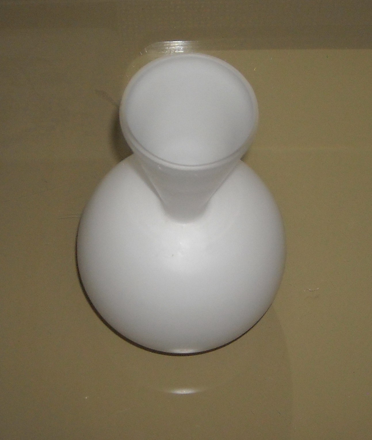 Modernariato E Design: Coppa Per Lampada In Vetro d'Epoca Dal Modellato Sinuoso