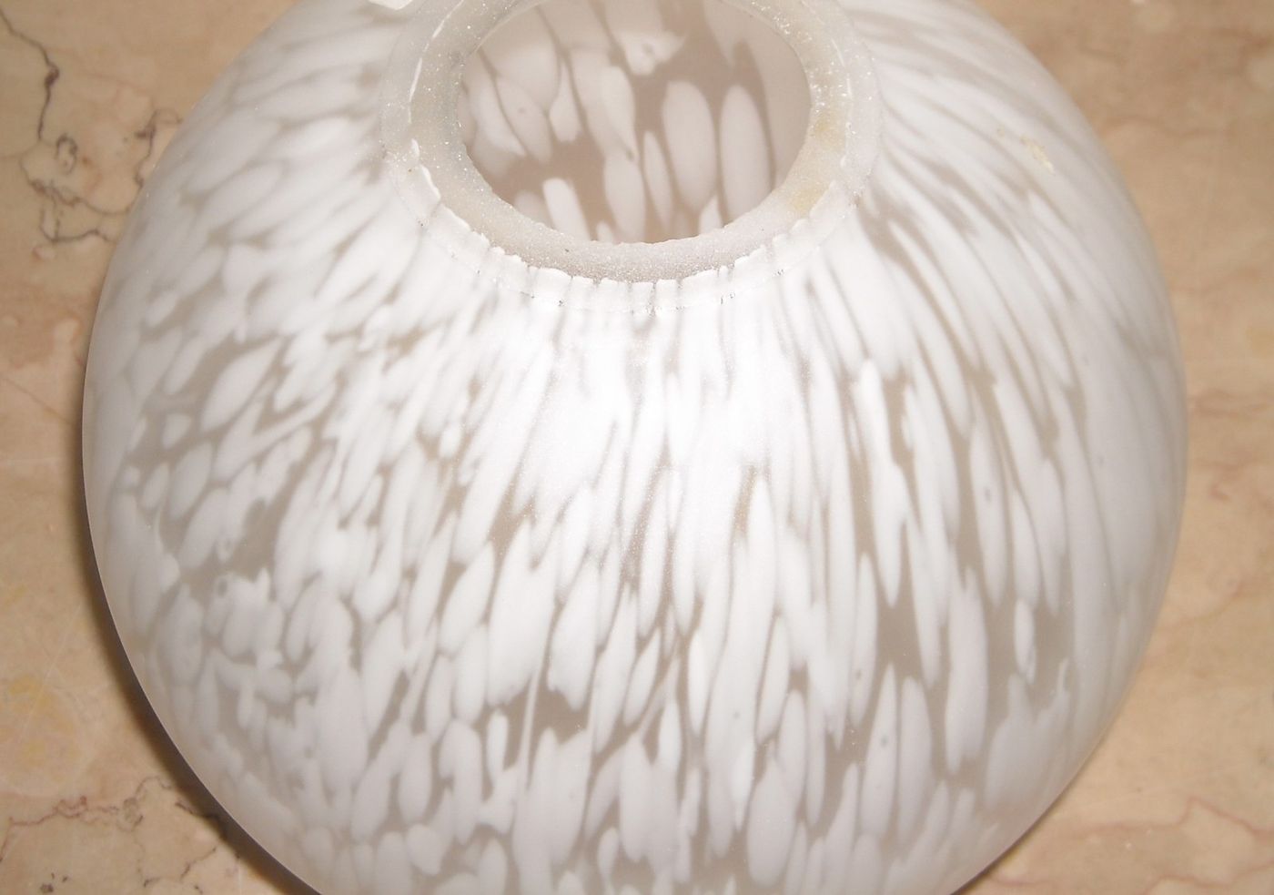 Coppa Per Lampada O Lampadario d'Epoca In Vetro Globulare