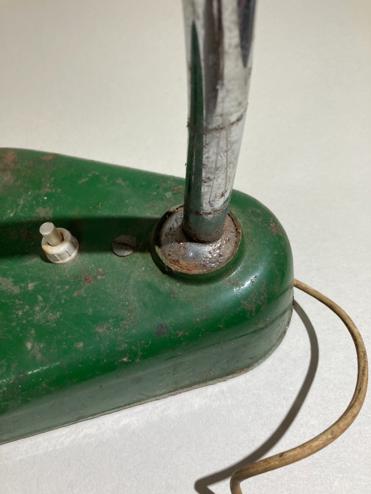 Lampada Da Scrivania Orientabile In Metallo Laccato, Design Anni '50
