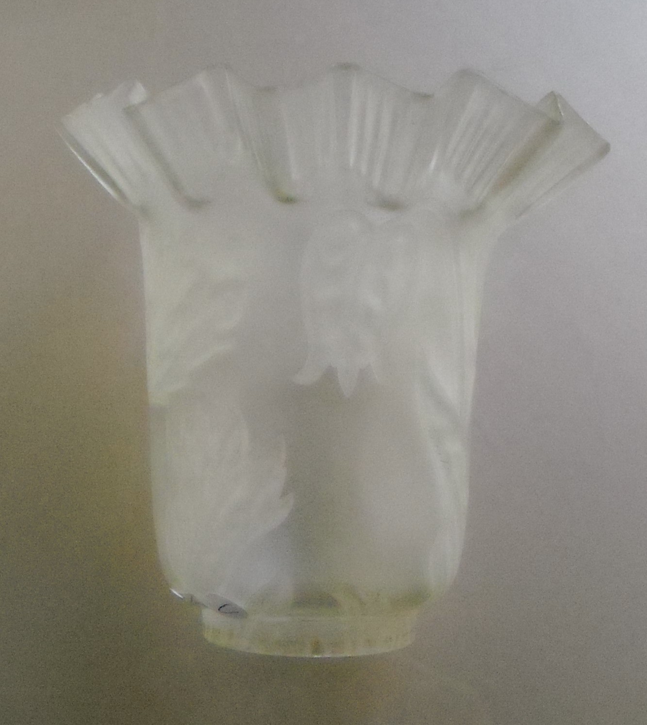 Vetri d'Epoca: Antica Coppa Per Lampade O Lampadari Con Decoro Floreale