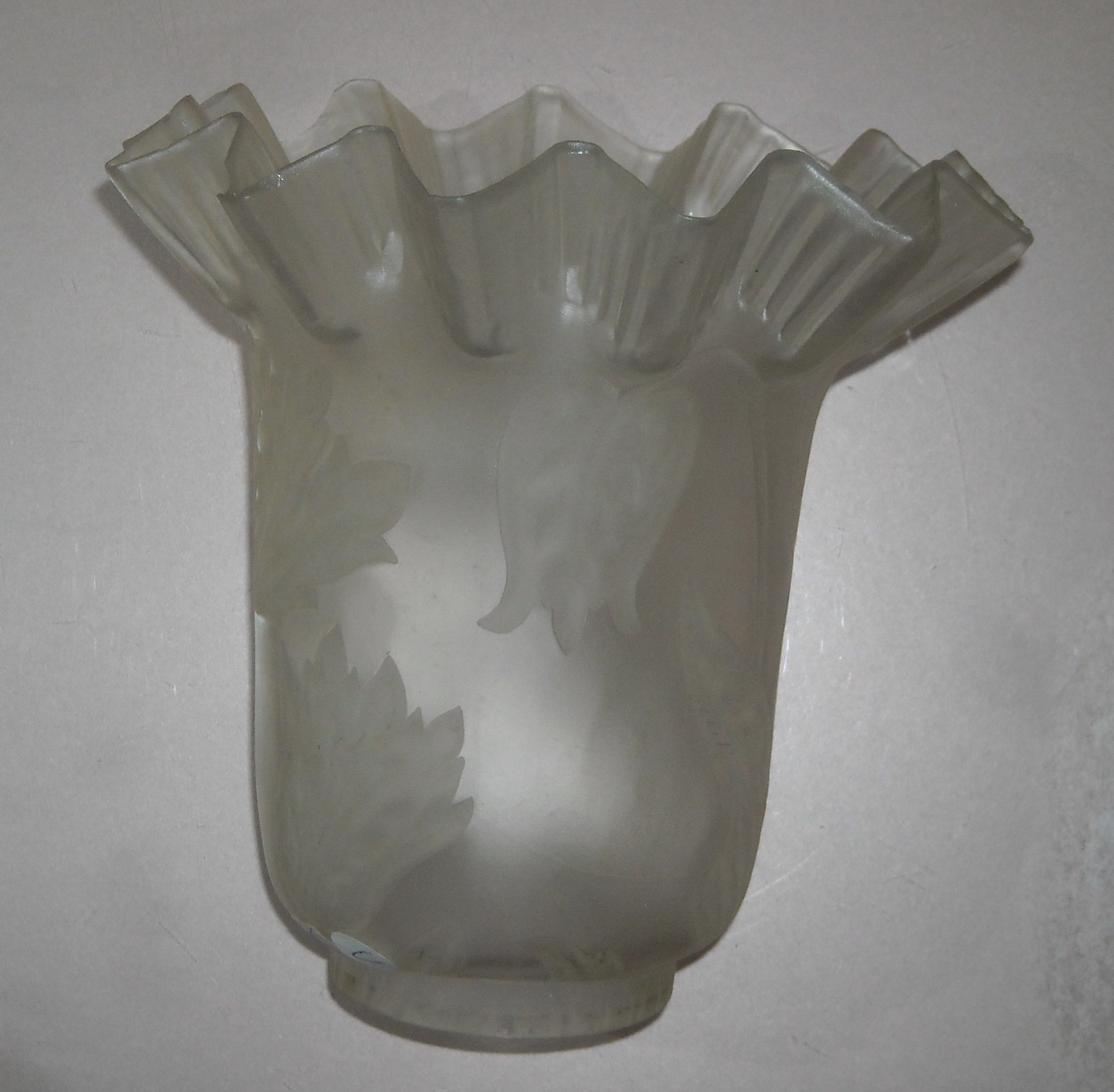 Vetri d'Epoca: Antica Coppa Per Lampade O Lampadari Con Decoro Floreale