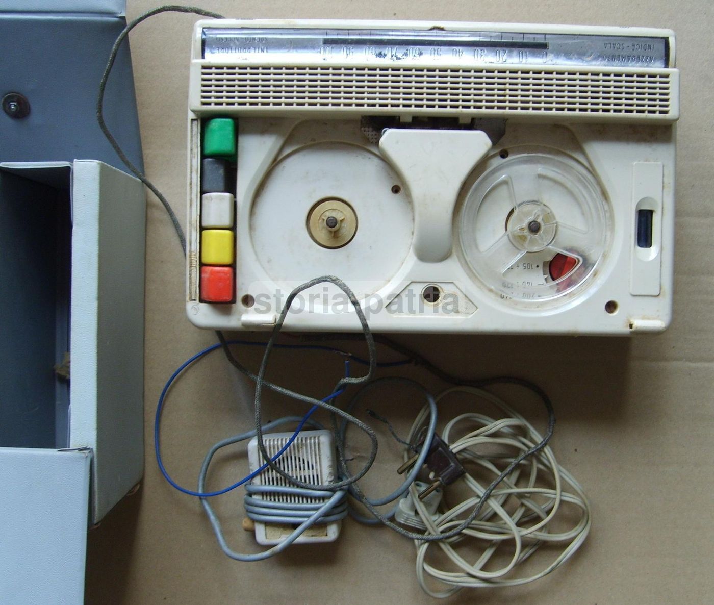 Registratore Geloso G.257 Vintage Anni '60 Con Microfono E Valigetta