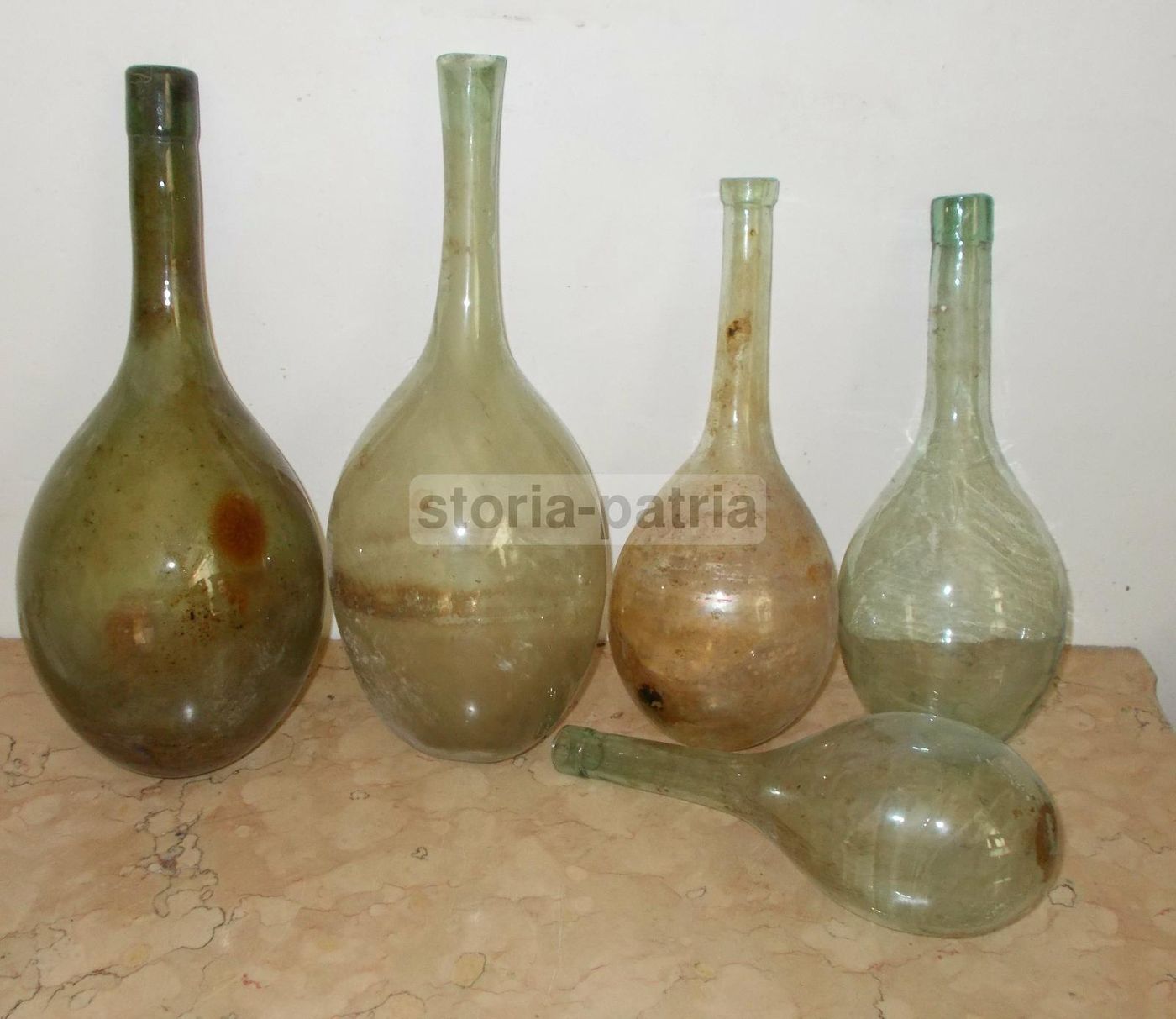 5 Bottiglie Antiche In Vetro (fine '800   Inizio '900) Per Cantina E Farmacia
