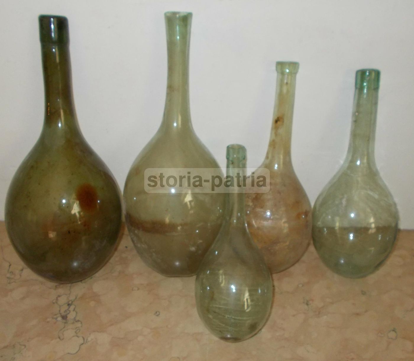 5 Bottiglie Antiche In Vetro (fine '800   Inizio '900) Per Cantina E Farmacia