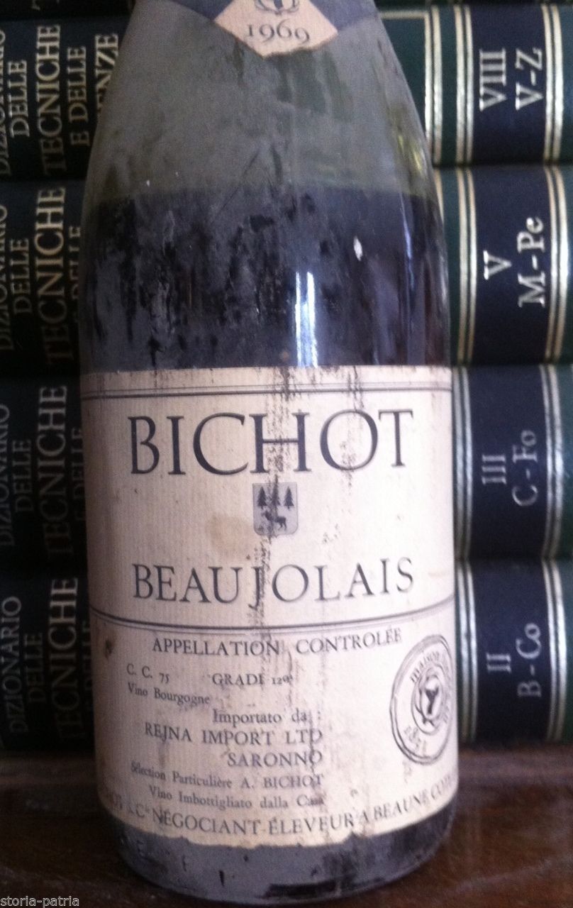 Bottiglia Di Vino Beaujolais Bichot 1969, Bourgogne Reina, Collezione