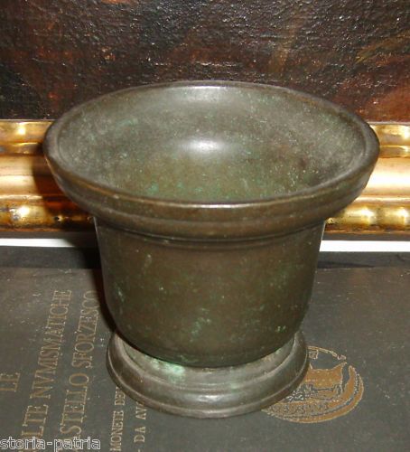 Antico Mortaio In Bronzo Del XVIII Secolo Per Erboristeria E Farmacia