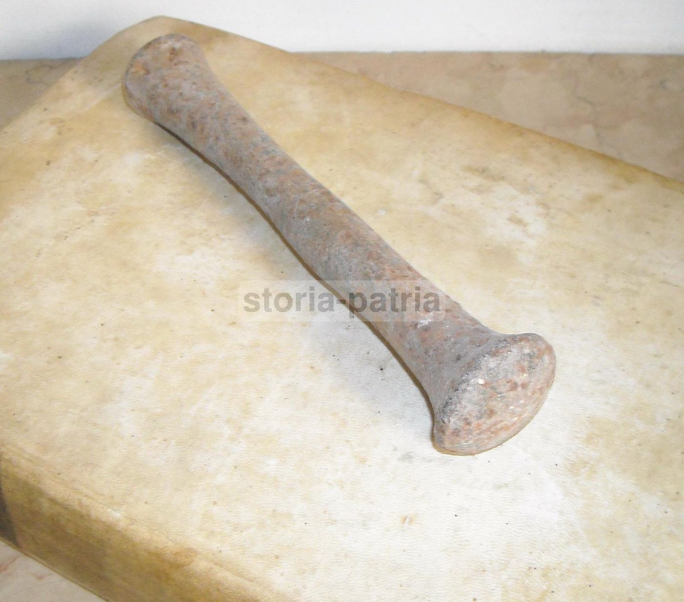 Antico Pestello In Ferro Battuto Del 1800 Da Farmacia Erboristeria