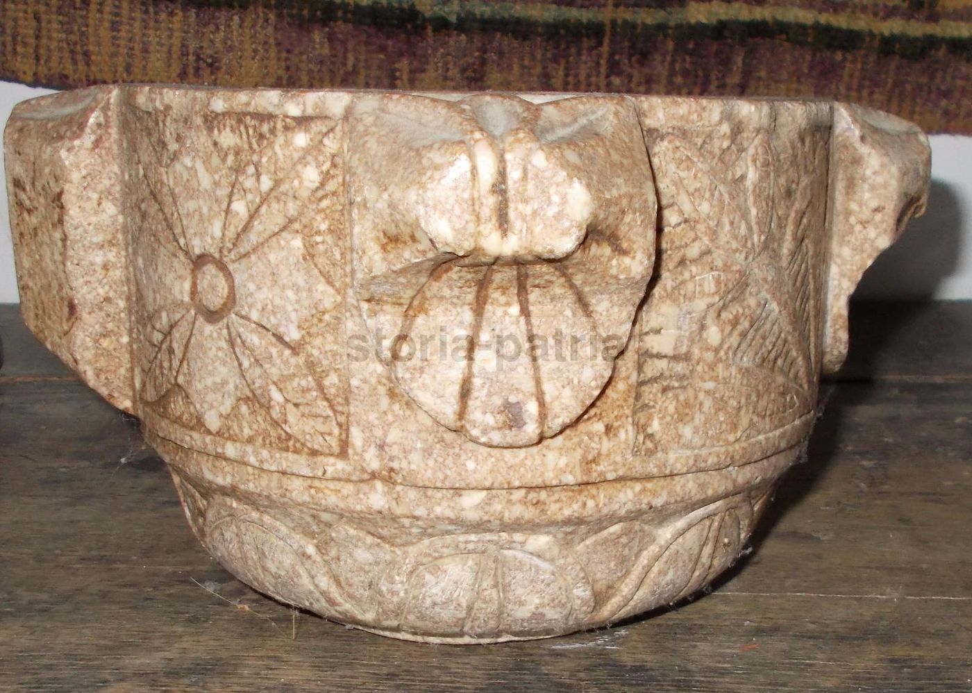 Antico Mortaio In Pietra Scolpito Xviii Xix Secolo Farmacia