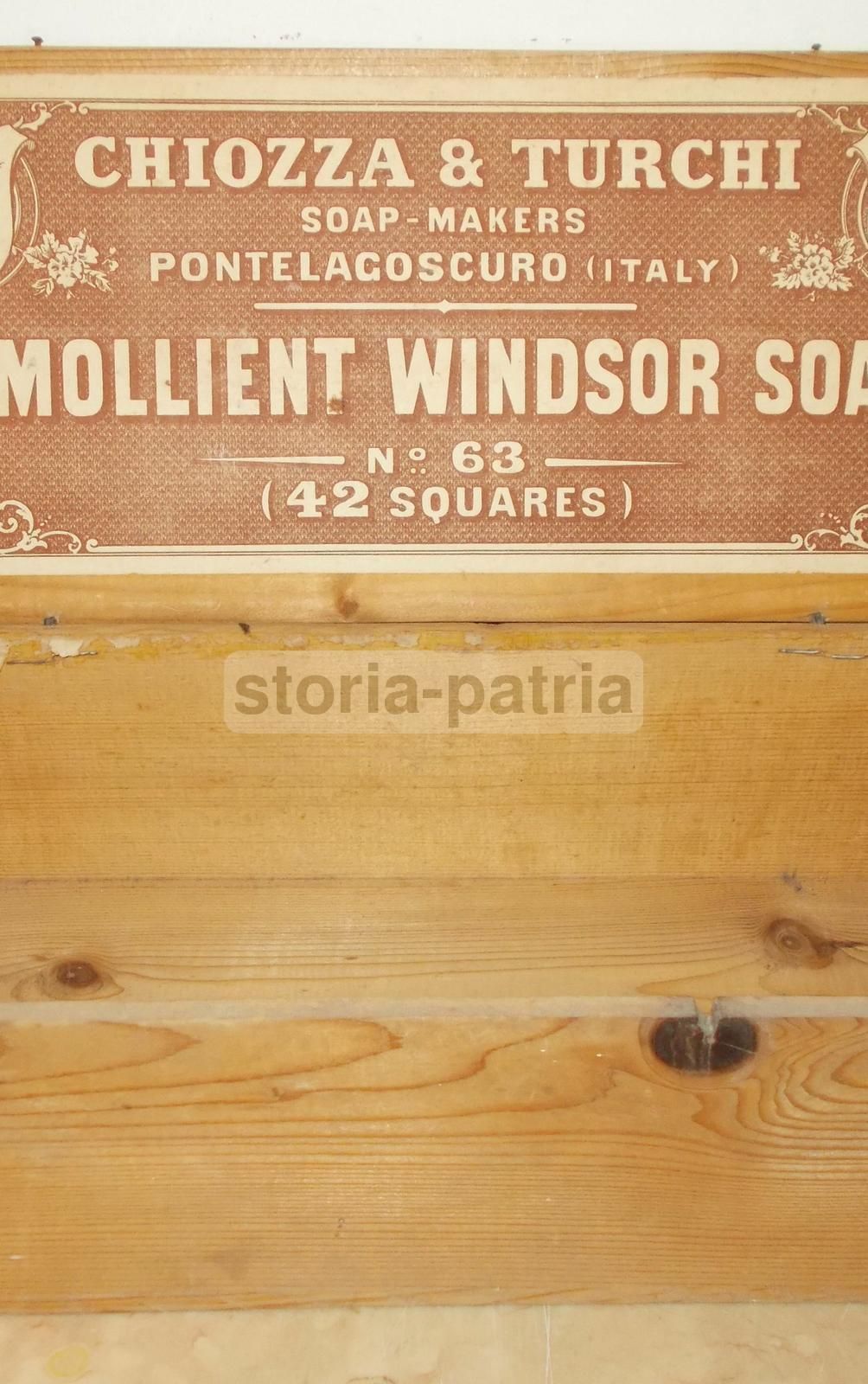 Scatola Pubblicitaria In Legno Chiozza & Turchi Saponi Pontelagoscuro
