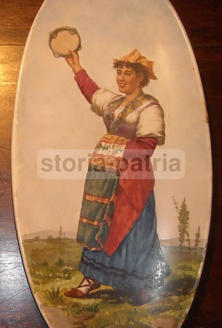 Piatto In Ceramica Con Costume Popolare E Ballerina Di Tarantella, XIX Secolo