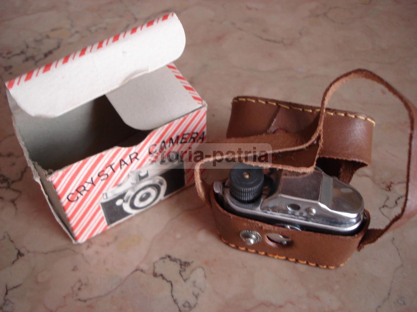 Macchina Fotografica Miniatura Minetta Crystar, Anni 50