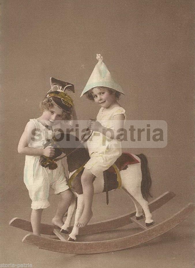 Cartolina Vintage Bambine Con Cavallo A Dondolo Anni '20 MKB
