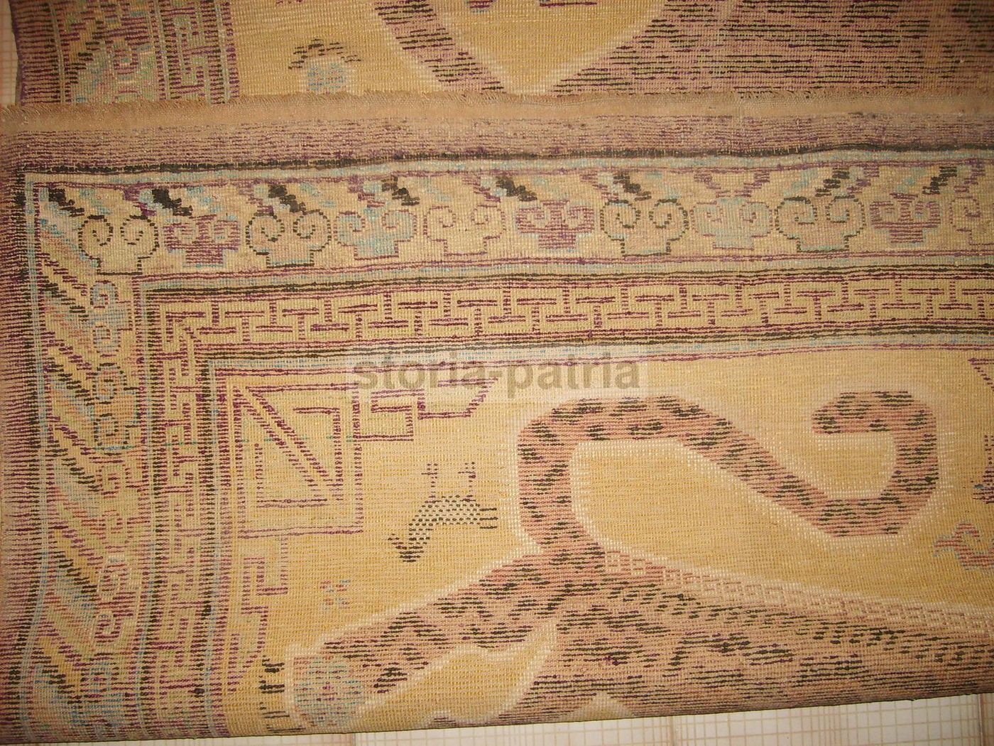 Antico Tappeto Orientale Con Animali Fantastici 220x140 Cm