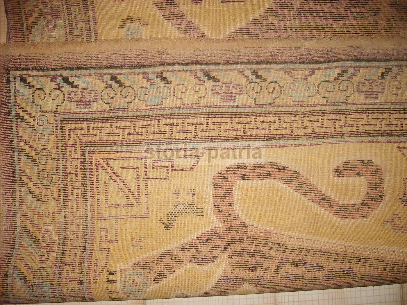 Antico Tappeto Orientale Con Animali Fantastici 220x140 Cm
