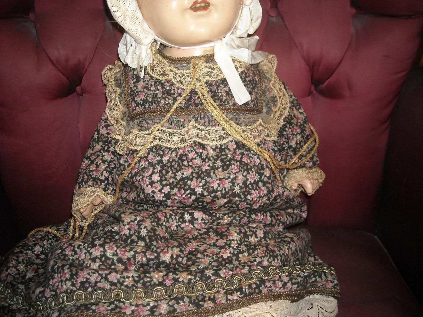Antica Bambola d'Epoca Con Vestito E Cuffia, Anni '20, Cm 70
