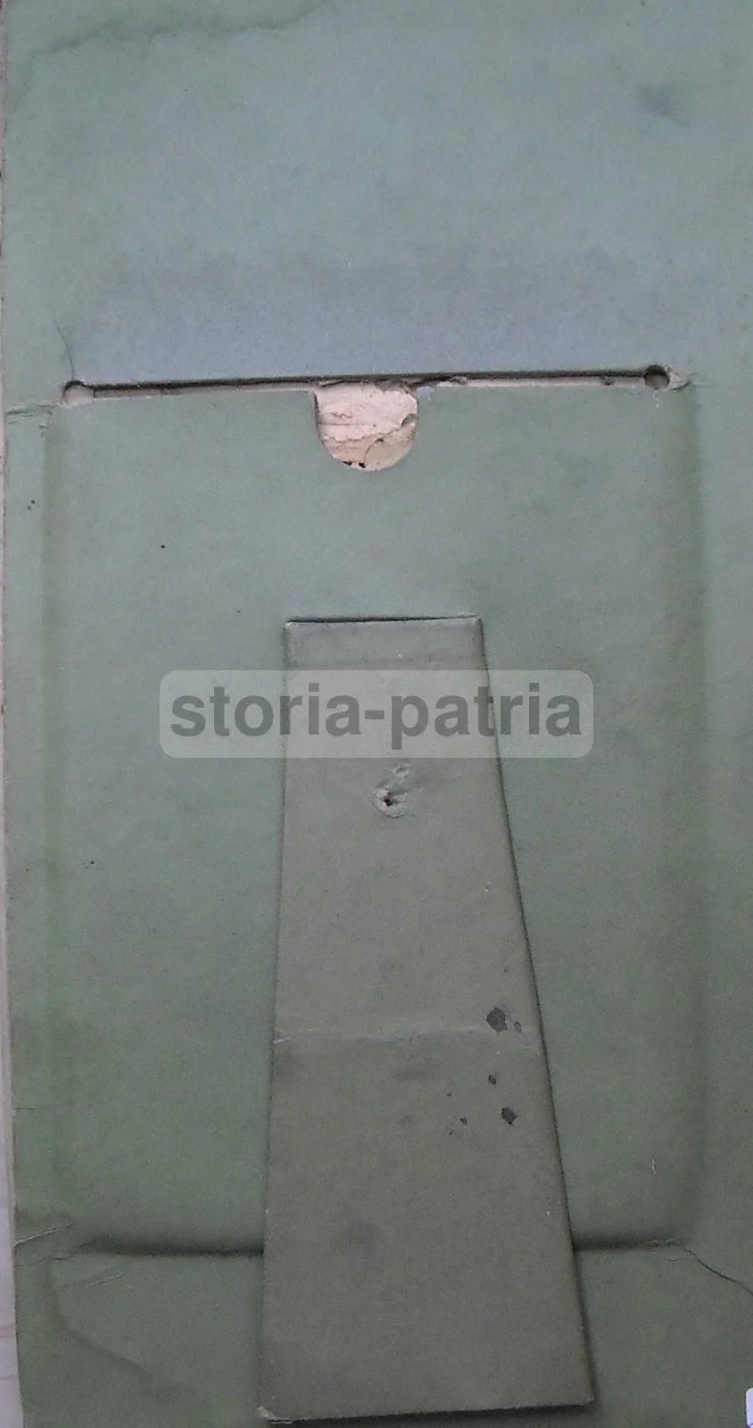 Cornice Antica Liberty con Decorazione Floreale e Porta Ritratti, 1920 Circa