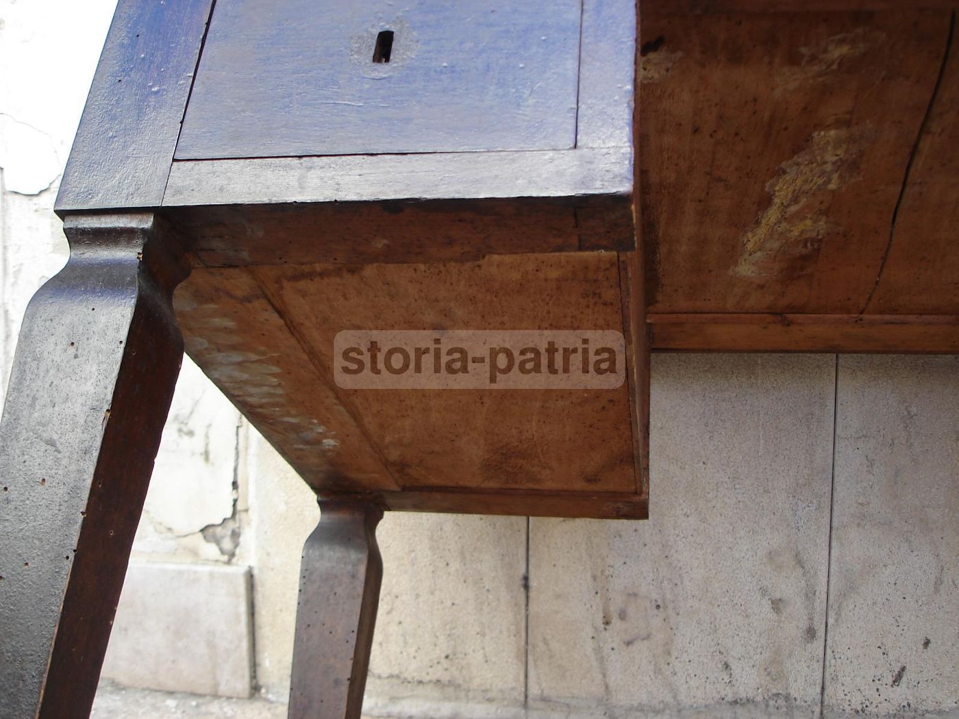 Antica Scrivania In Noce Massello Stile Direttorio (fine XVIII   Inizio XIX Secolo)