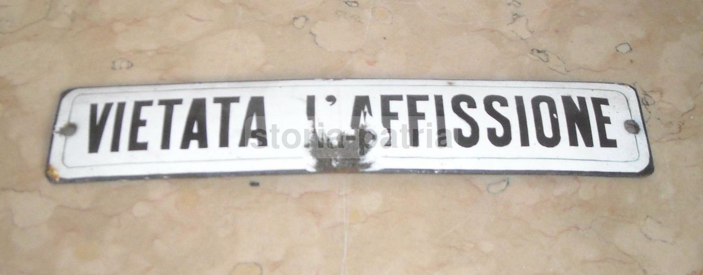 Targa Porcellanata Antica "Vietata L'Affissione", Prima Metà Del '900
