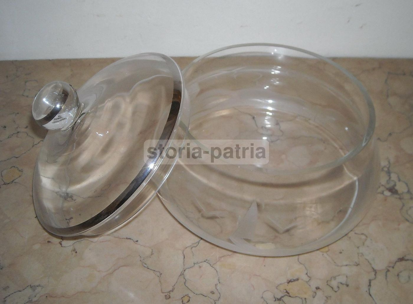 Ciotola In Vetro Con Decorazione Incisa Barche A Vela, Epoca '900
