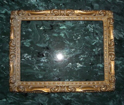 Cornice d'Epoca Dorata Con Decorazioni In Rilievo, Primi '900