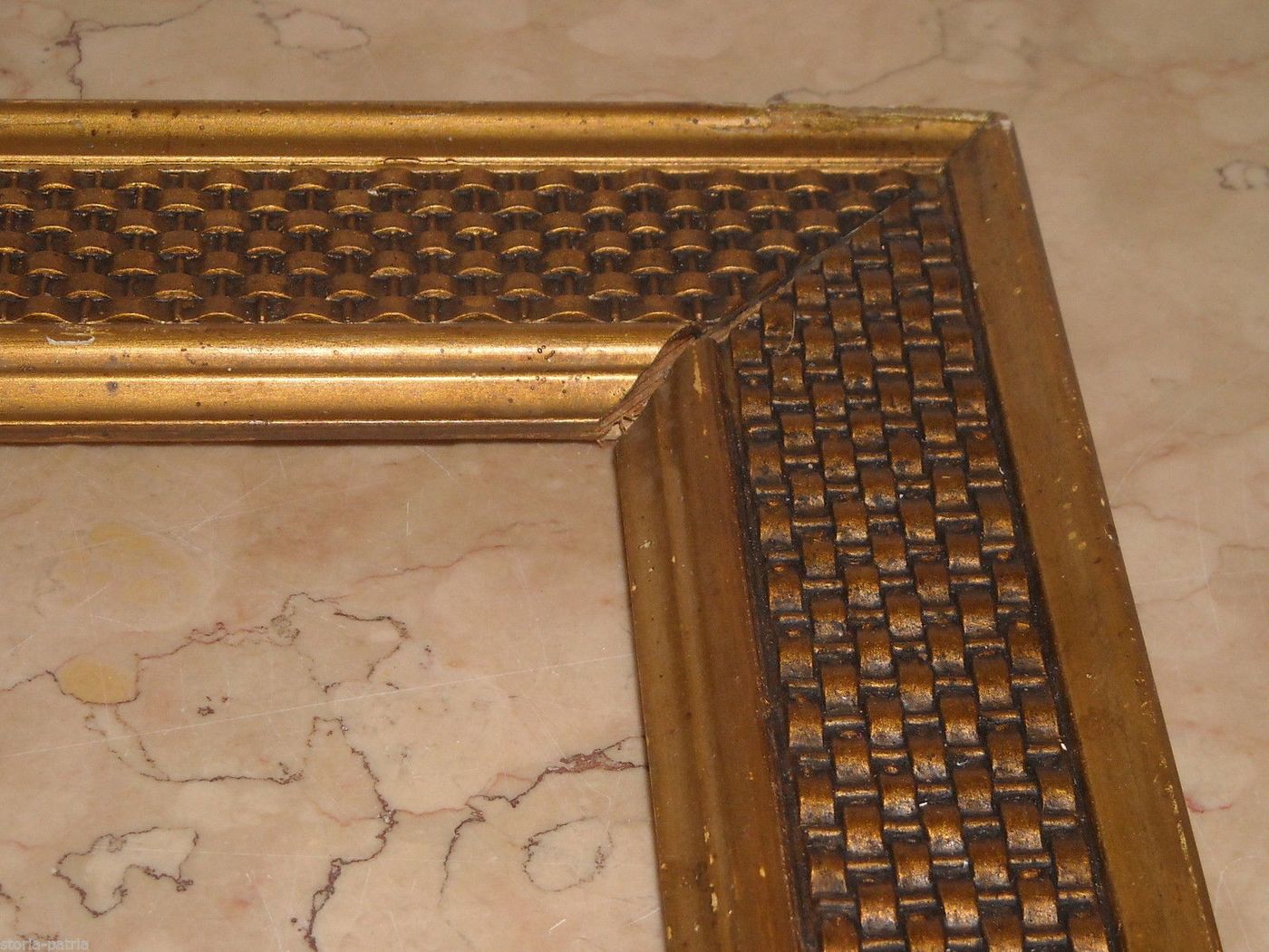 Cornice Dorata Antica In Legno, Primo '900, 39x34 Cm