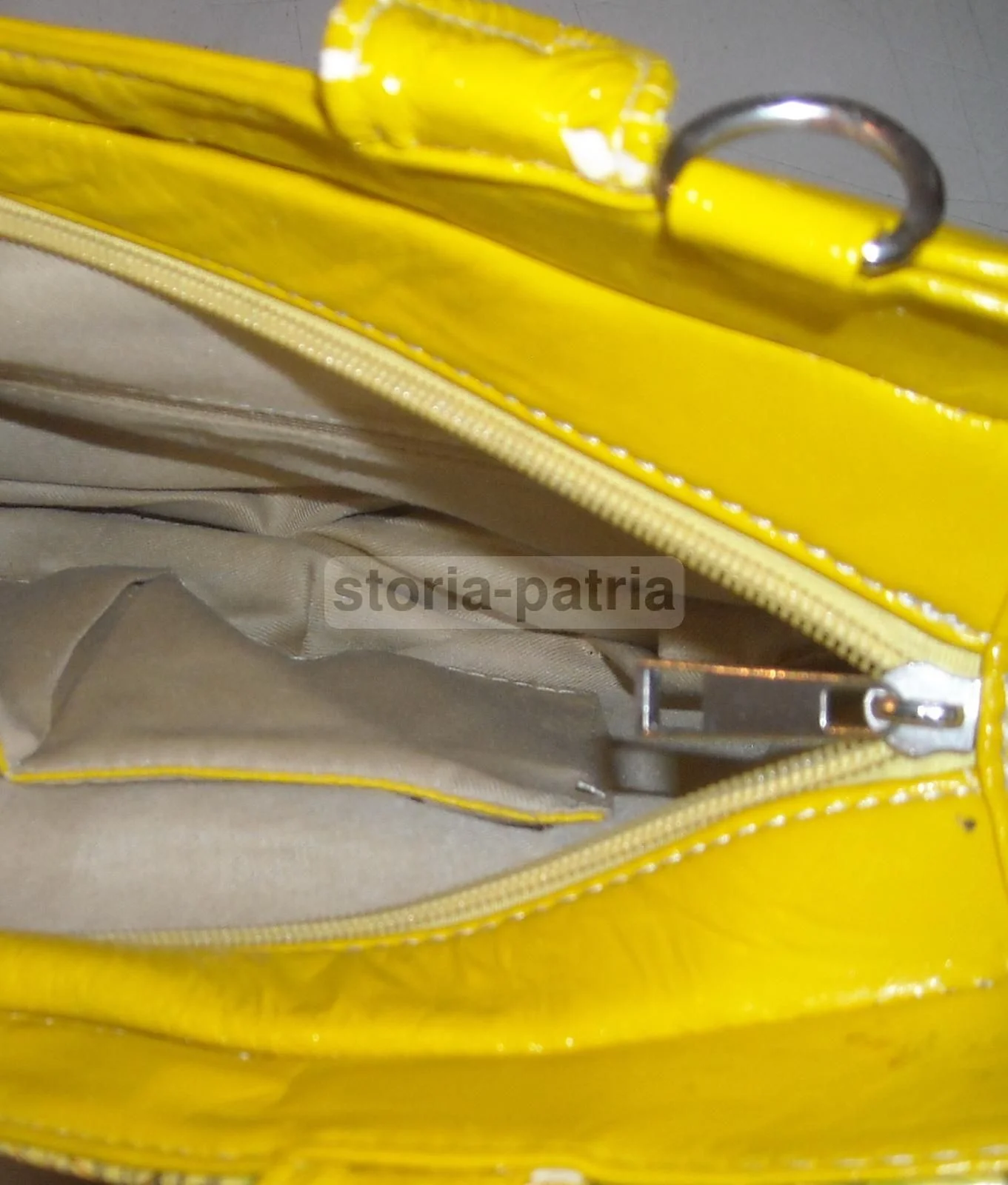 Borsetta Vintage a Forma di Farfalla Anni '90 da Collezione