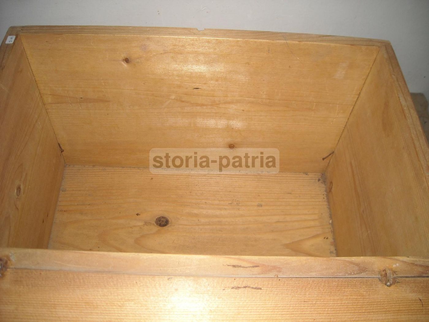 Antico Baule Da Viaggio In Legno Dell'Ottocento. Cassetta Da Caccia O Collezione