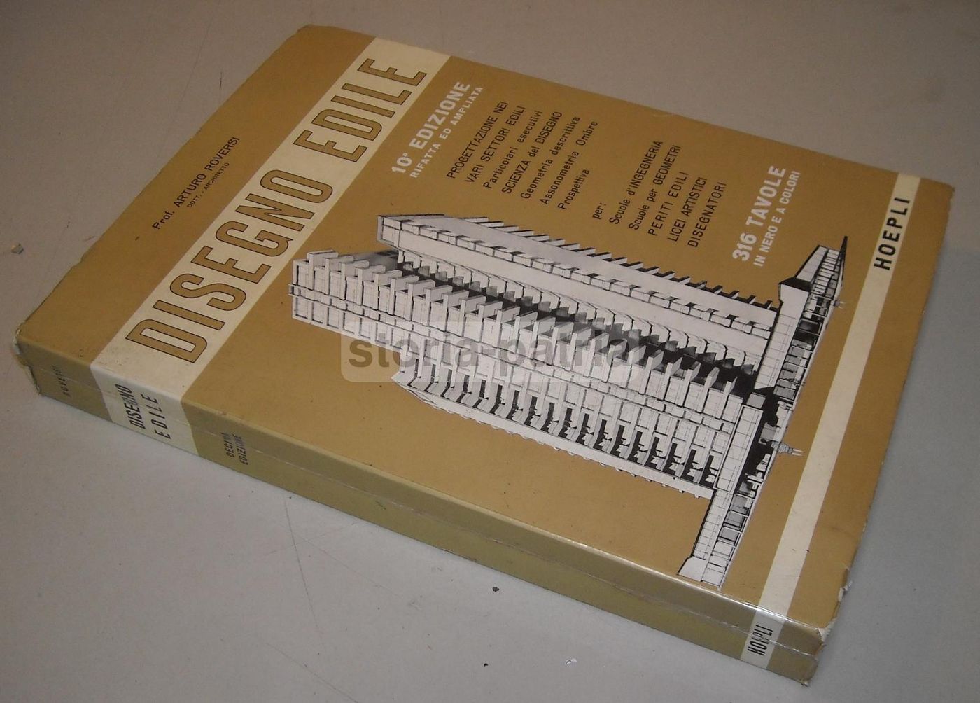 Disegno Edile: Manuale Tecnico Di Arturo Roversi. Hoepli, 1970.
