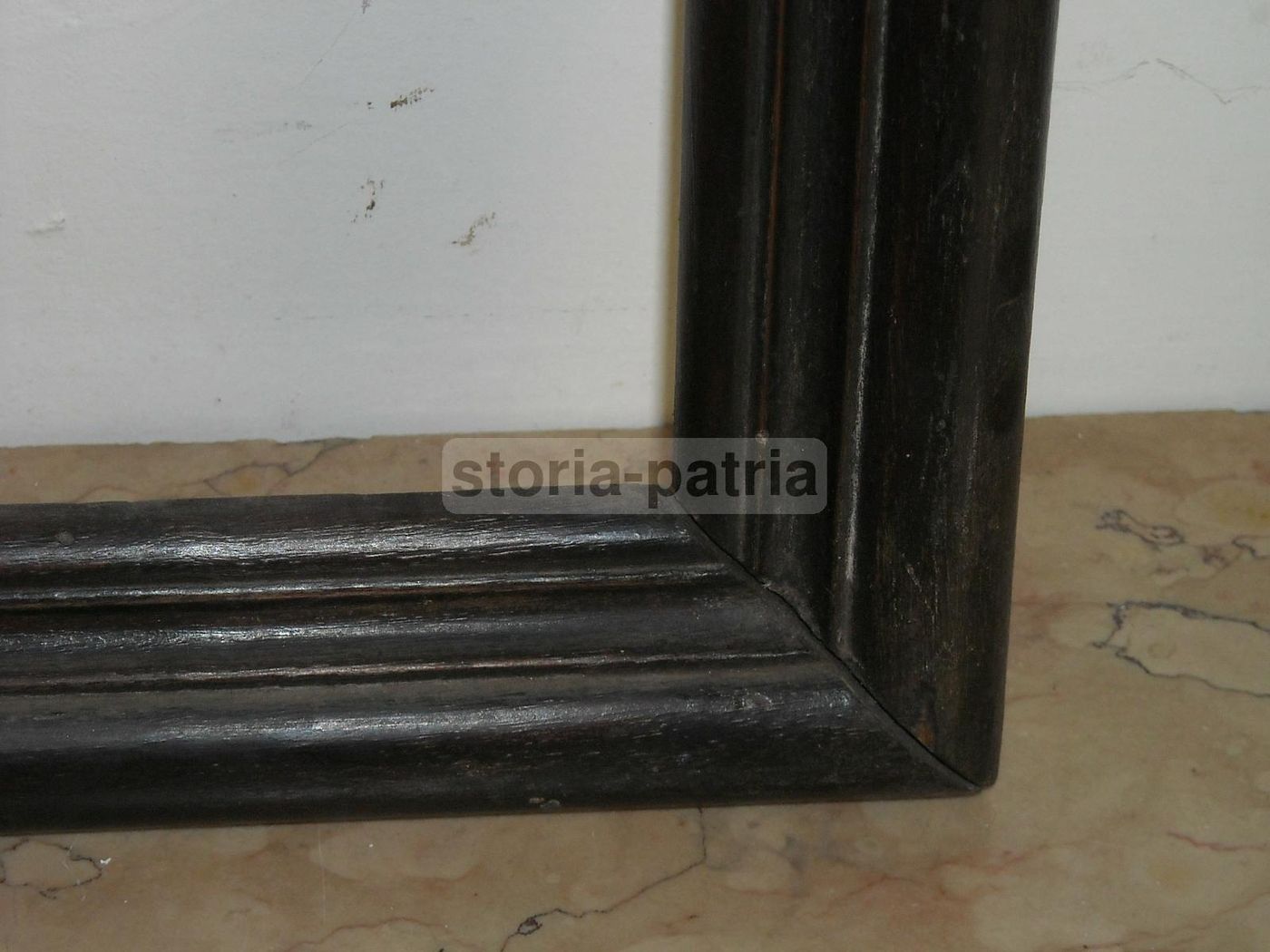 Antica Cornice In Legno Massello, Fine '800, 45x38 Cm