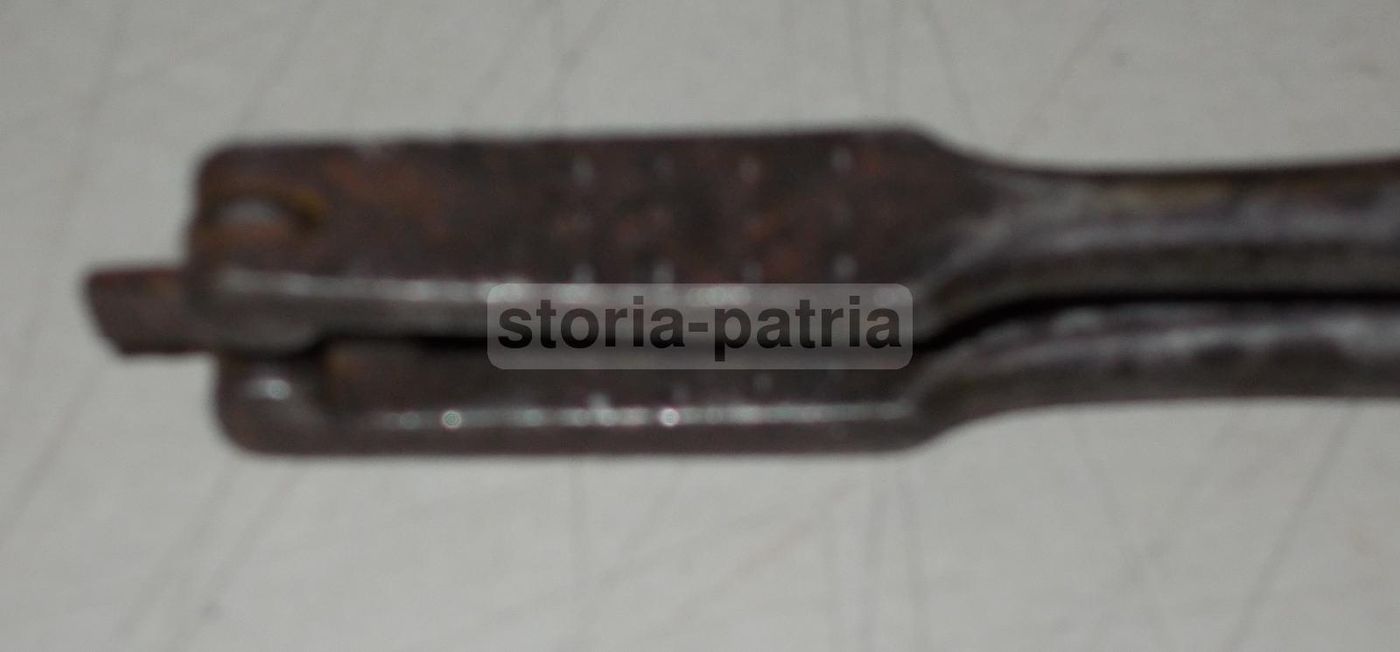 Schiaccianoci Antico In Ferro Battuto Della Seconda Metà Dell'800